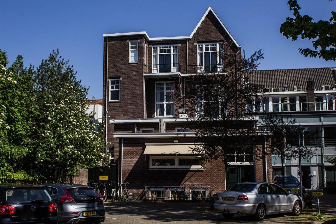Roots Tiny House Apartment Tilburg Exterior photo